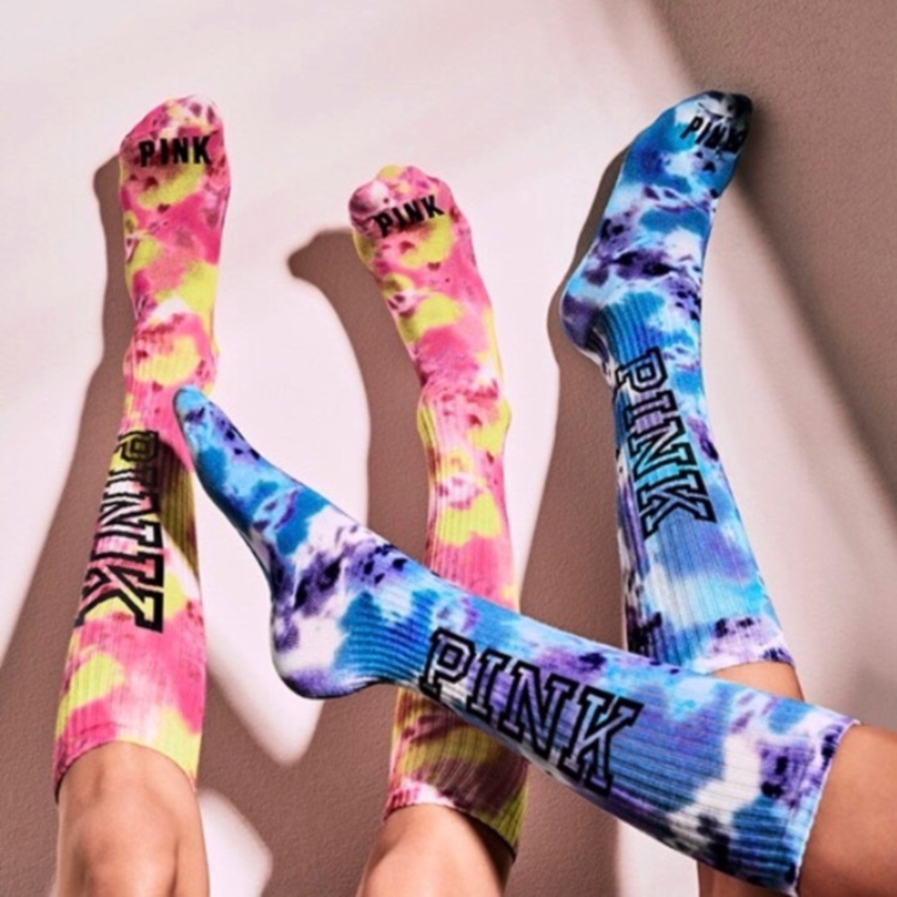 Victoria’s Secret Pink socks